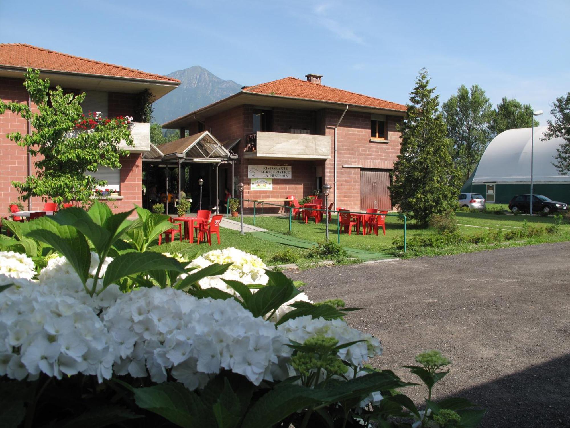 Lions Village Domodossola Kültér fotó